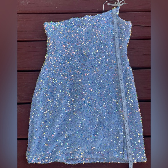 Windsor Dresses & Skirts - Windsor White Sequin Dress